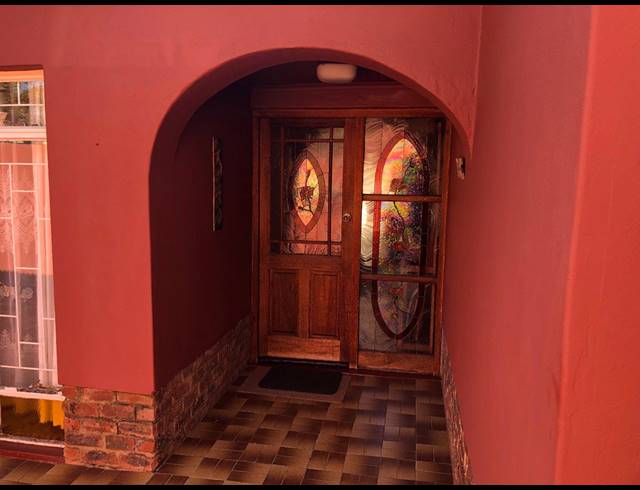 4 BEDROOM HOUSE SOLD IN SINOVILLE